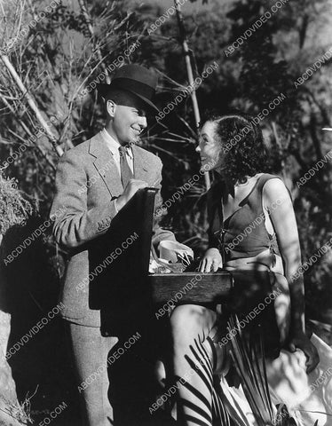 great candid John Farrow Maureen O'Sullivan on set Tarzan and His Mate 988-27