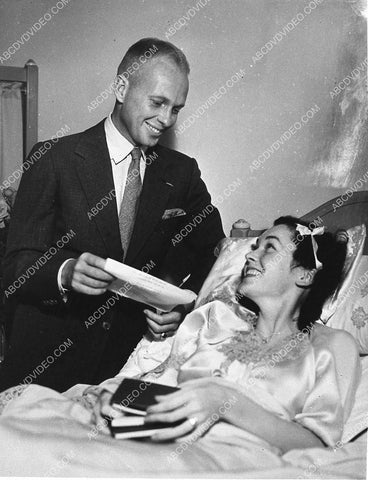 candid John Farrow Maureen O'Sullivan 988-35