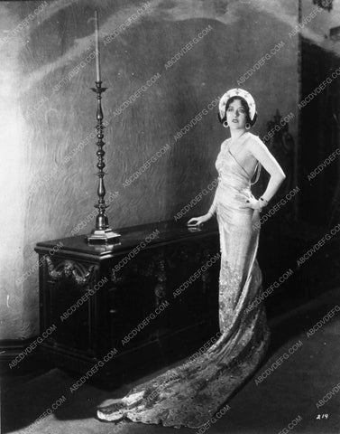 beautiful fashion silent era portrait Aileen Pringle One Year To Live 10266-11