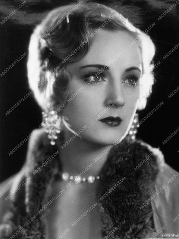 beautiful Josephine Dunn portrait 10266-30