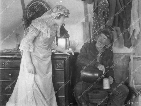 silent western film The Covered Wagon 10390-34