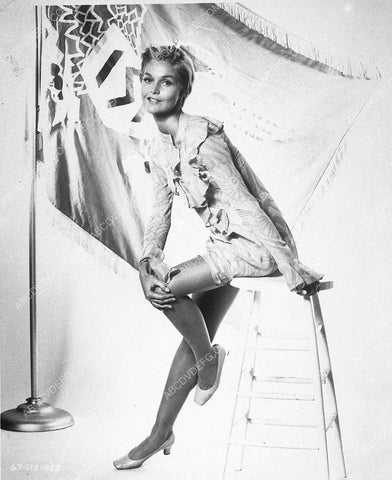 beautiful Carol Lynley sitting on a stool 10432-30