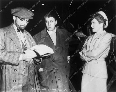 candid Ronald Colman George Stevens Jean Arthur The Talk of the Town 10574-04