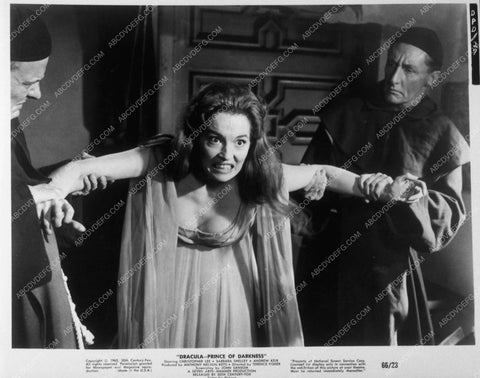 Barbara Shelley Hammer Horror film Dracula Prince of Darkness 10574-34