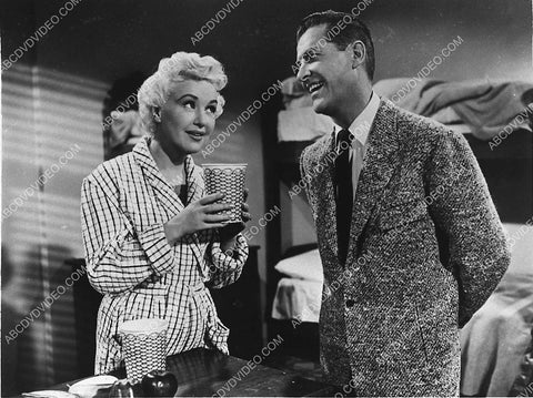 Betty Grable Robert Cummings film How to Be Very Very Popular 1076-20