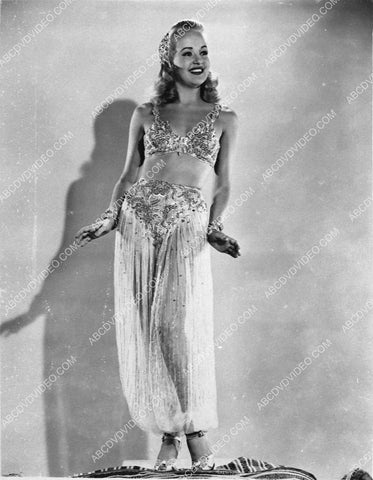beautiful Betty Grable in sexy harem girl outfit 1076-25