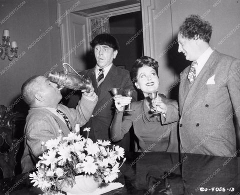 Three Stooges short subject photo Moe Larry Curly 1098-17