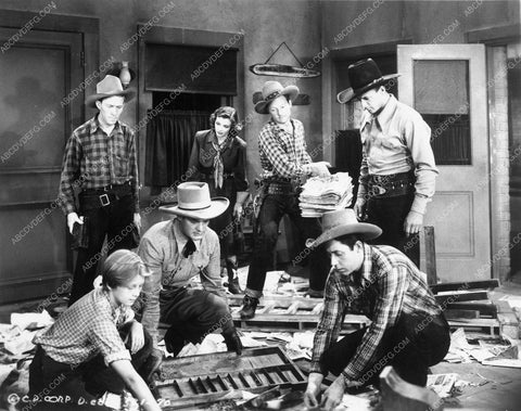 Charles Starrett & The Sons of the Pioneers 10986-24