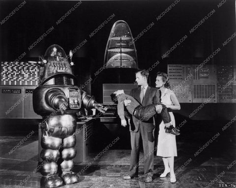 Robby the Robot front and center The Invisible Boy 1099-10