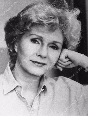 beautiful Debbie Reynolds shot 11361-02