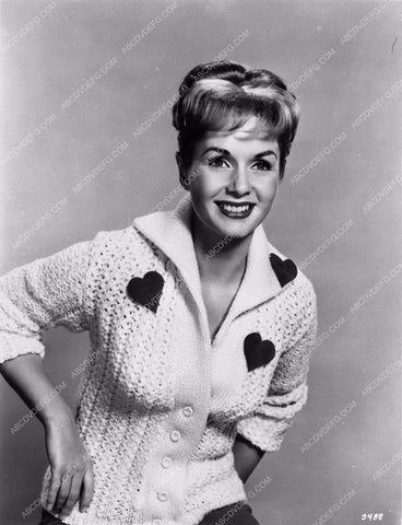debbie reynolds cute in sweater 1174-11