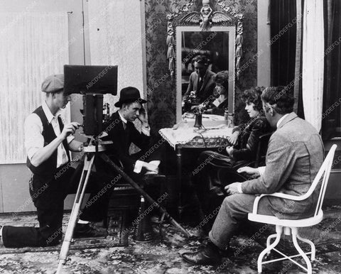 director Mack Sennett directing Louise Fazenda 1189-03