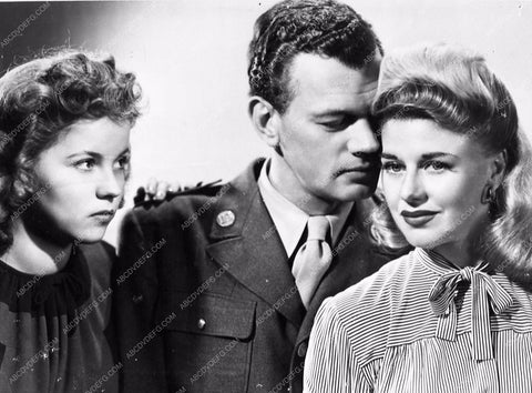Joseph Cotten Shirley Temple Ginger Rogers film I'll Be Seeing You 1211-32