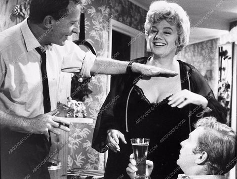candid Shelley Winters Michael Caine Alfie 1213-34
