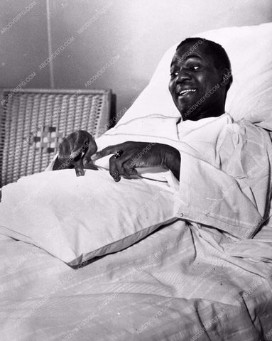 Bill Bojangles Robinson candid shot in the hospital unpublished 1227-06