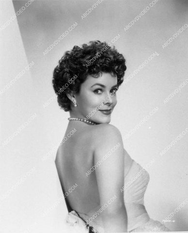 beautiful Mary Sinclair portrait 12592-05