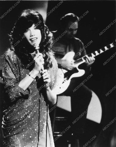 beautiful Barbi Benton singing on stage 12738-17