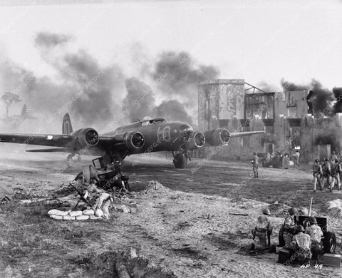 B-17 bomber WW II film Air Force 1292-11
