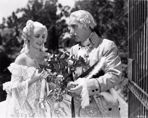 behind the scenes with cake Romance of the Potatoe 1349-07