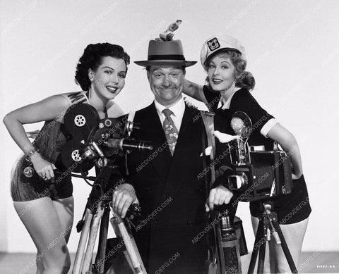 Red Skelton Arlene Dahl leggy sexy outfit Watch the Birdie 1358-27