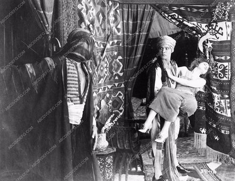 Rudolph Valentino scene The Sheik 1369-05