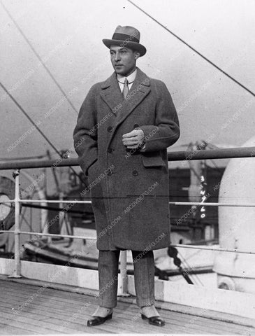 candid Rudolph Valentino on board a ship vacationing 1369-11