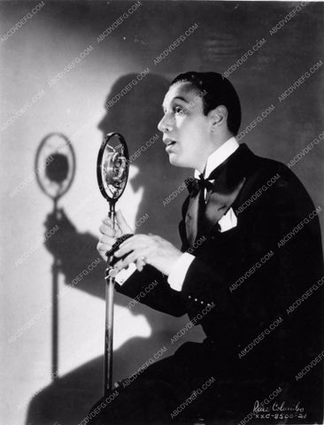 portrait Russ Columbo old school microphone 1369-23