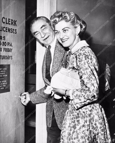 Bela Lugosi with fifth wife getting marriage license news photo 1396-29