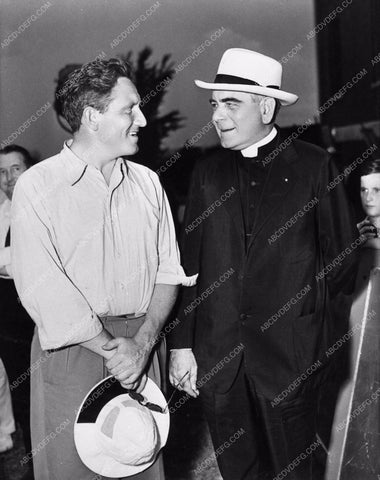Spencer Tracy & Bishop Ryan behind the scenes candid Boystown 1425-02