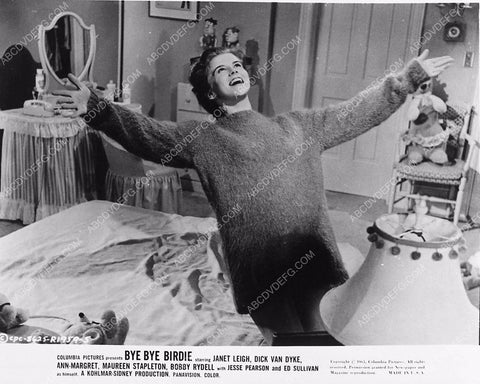 beautiful Ann-Margret flopping on the bed film Bye Bye Birdie 1482-06