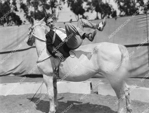 Charley Chase on a horse short film The Sting of Stings 1501-31