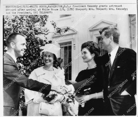 news photo astronaut Alan Shepard & wife meets Pres John F Kennedy & Jackie 1506-22
