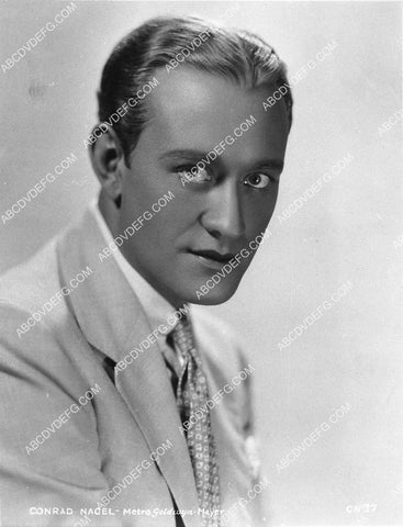 handsome Conrad Nagel portrait 1506-31