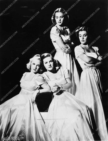 music The King Sisters portrait 1595-17