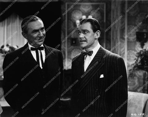 Boris Karloff director George Waggner on set film The Climax 1624-05