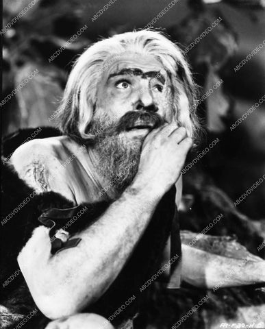 Lon Chaney Jr gets makeup touch ups from Jack Pierce on set The Ghost of Frankenstein 1625-32