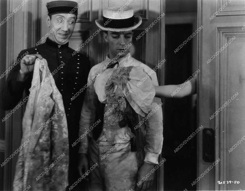 Lew Ayres writer Erich Maria Remarque John Gavin trio All Quiet on the Western Front 1631-28