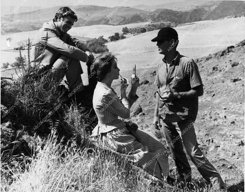 John Ericson Barbara Eden on set The 7 Faces of Dr Lao 1685-19