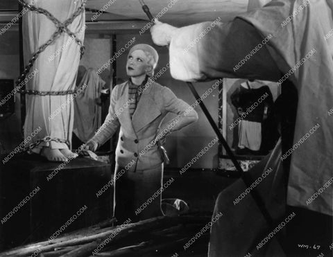 James Mason and cast film Journey to the Center of the Earth 1685-31