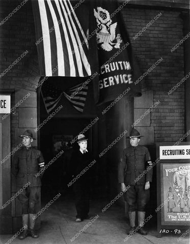 Harry Langdon Doris Dawson silent film Heart Trouble 1705-31