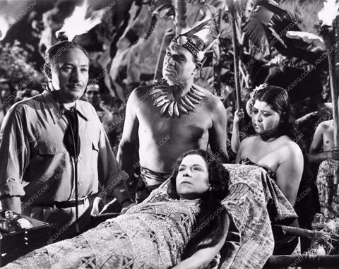 Lionel Atwill film scene 1717-10