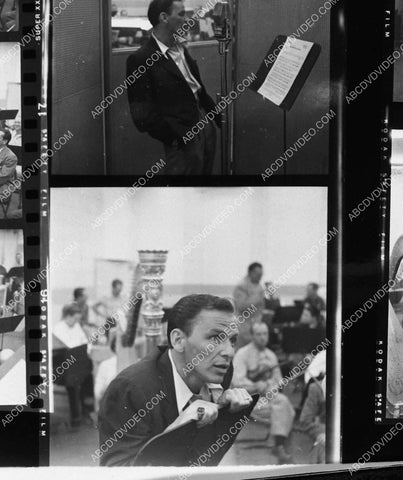 candid Frank Sinatra in the studio 1732-17