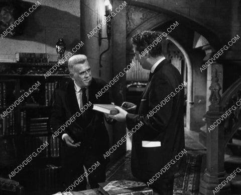 Boris Karloff and cast film Frankenstein 1970 1750-14