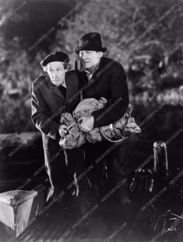 Lionel Barrymore film scene The Devil Doll 1804-15