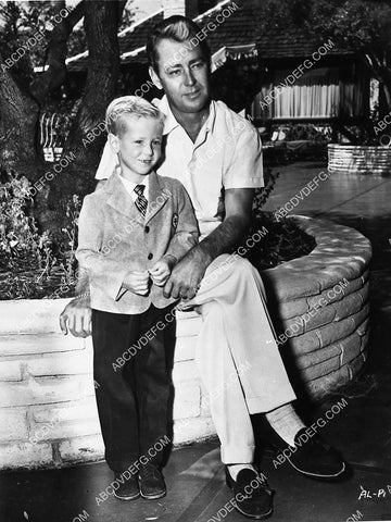 Alan Ladd and son in the backyard 1813-30