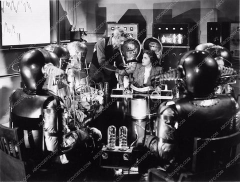 Boris Karloff Anne Revere film The Devil Commands 1849-26