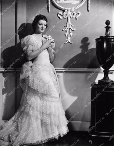 beautiful Myrna Loy full length fashion portrait photo 1857-10