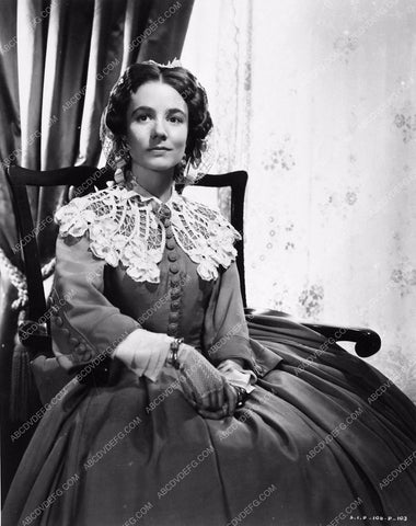 Barbara O'Neil costume wardrobe Gone with the Wind 1862-10