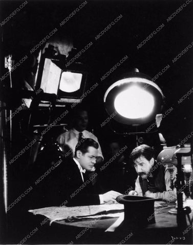 candid Robert Montgomery behind the scenes Mystery of Mr. X 1875-12