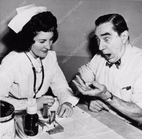 Bela Lugosi and nurse giving blood 1889-21